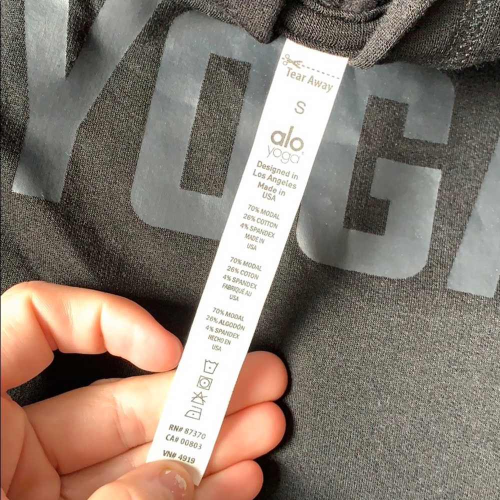 Alo Yoga "Trust the Yoga" French terry crop Hoodie - Picture 4 of 4